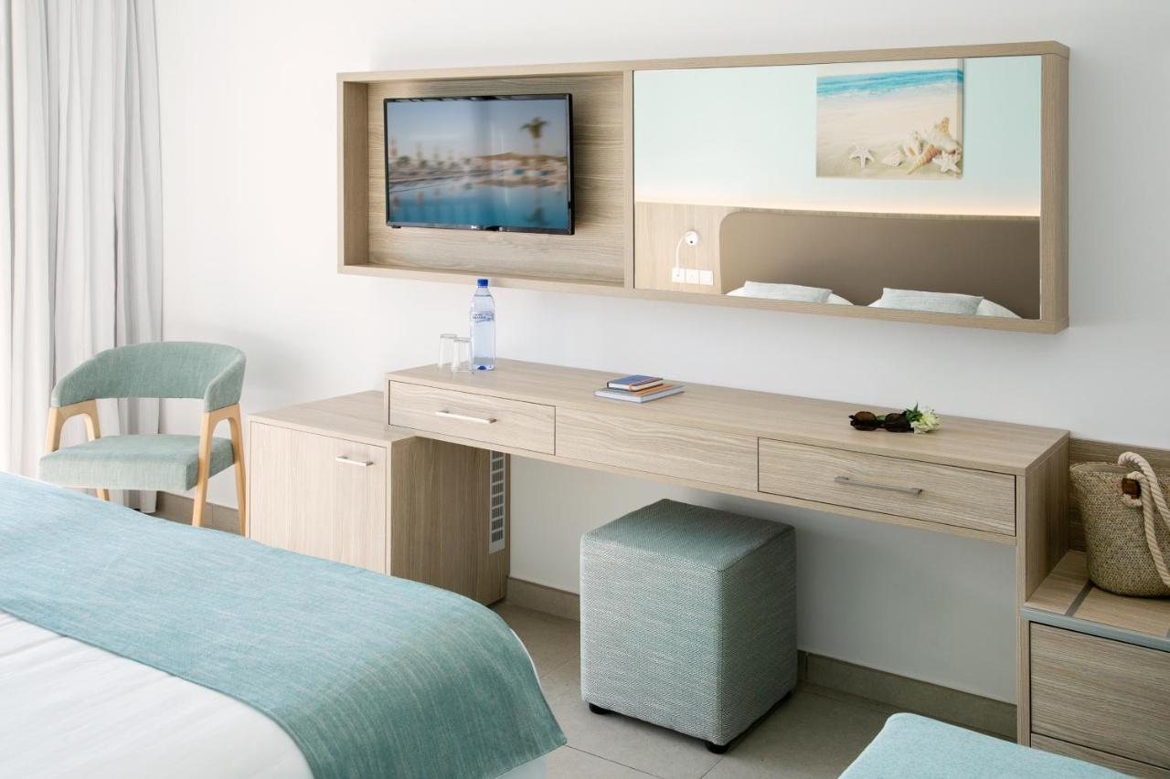 Asterias 4* Ayía Nápa
