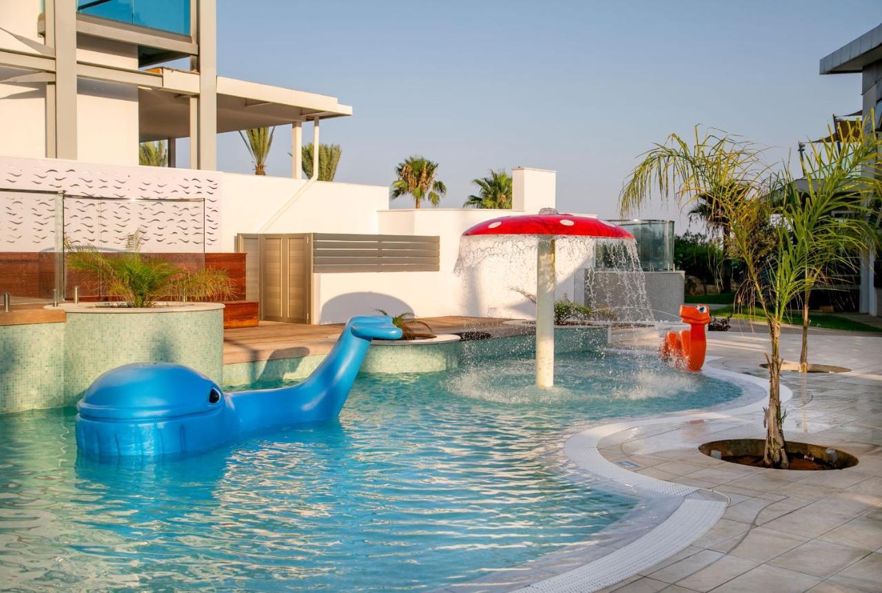 Asterias 4* Ayía Nápa